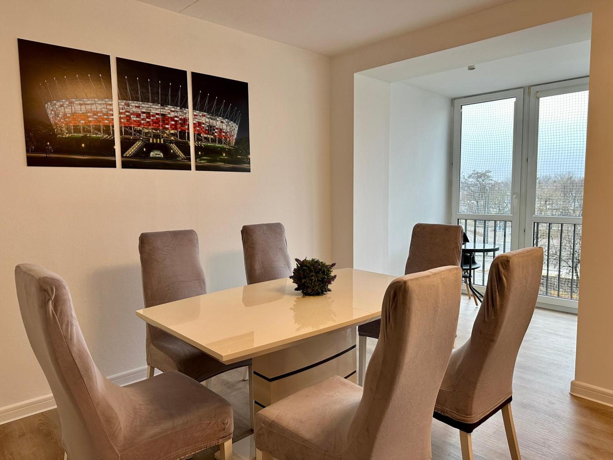 Apartament Stadion - Duzy Blisko Stadionu Narodowego W Warszawie. *